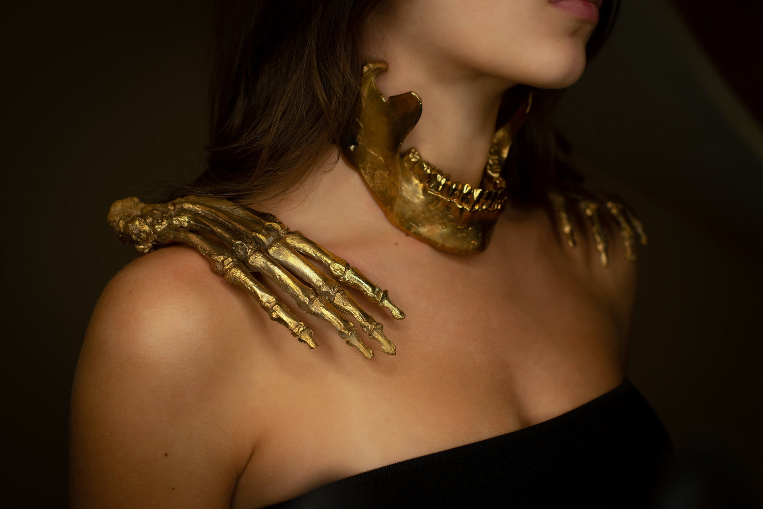 Bonz - Body Sculpture