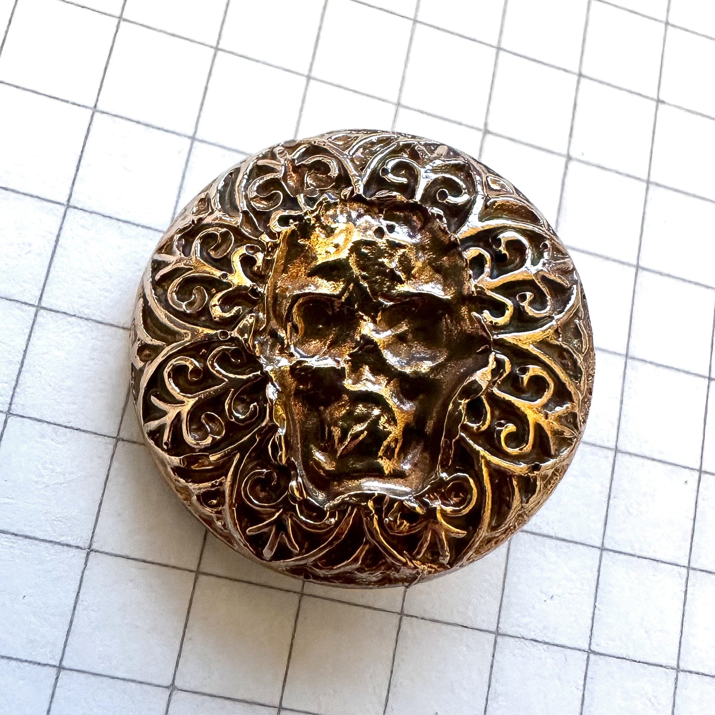 12 Memento Mori buttons