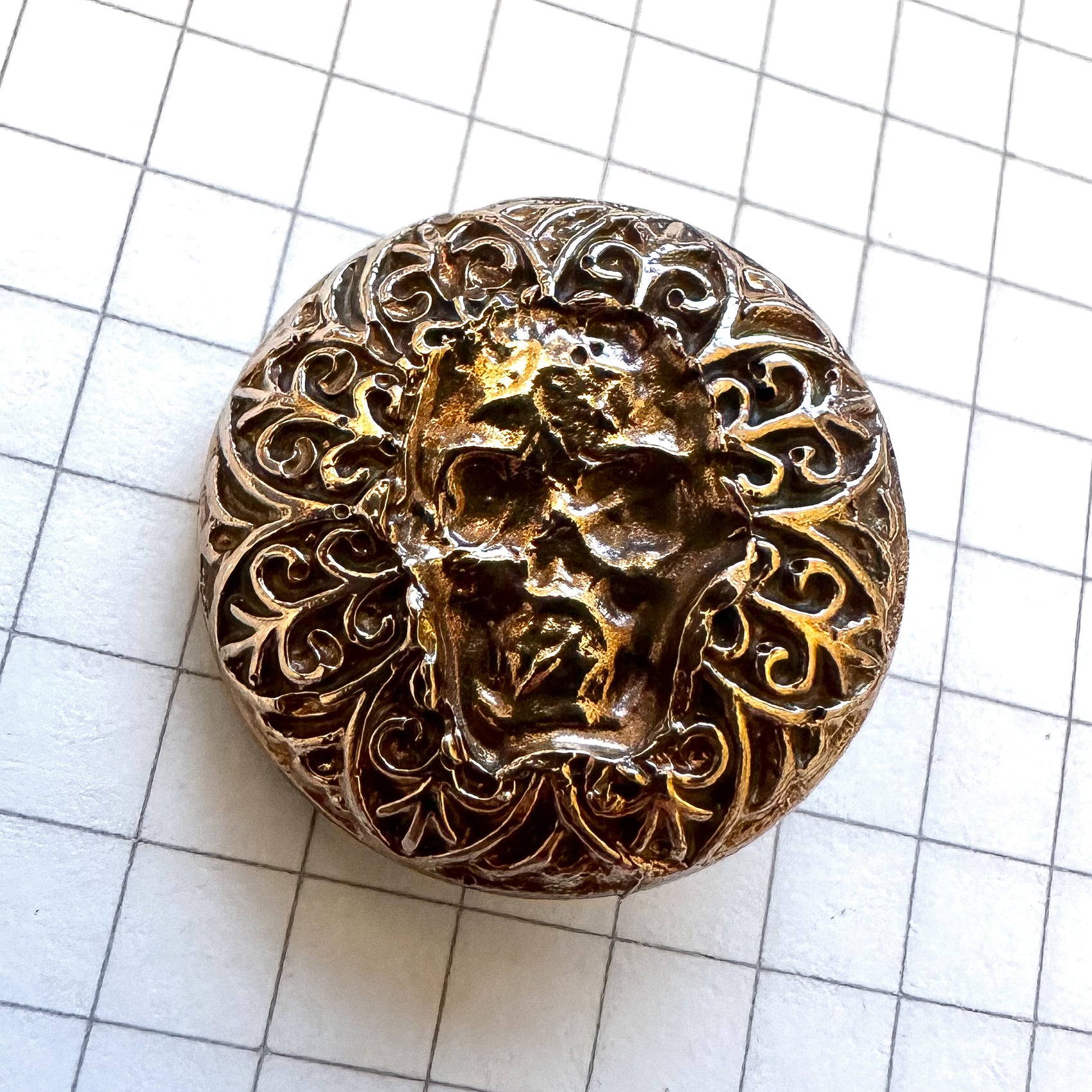 12 Memento Mori buttons